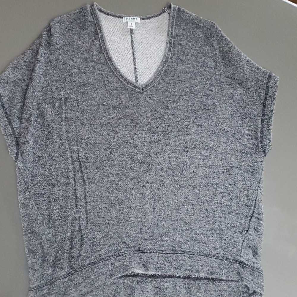 Grey Old Navy short sleeve sweatshirt